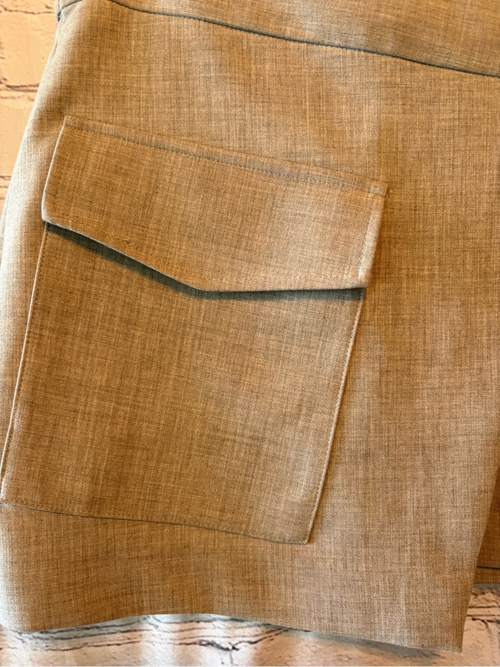 Aritzia Babaton Happy Hour Skirt Size 2 Wrap Mini Asymmetrical Cargo - Picture 3 of 15